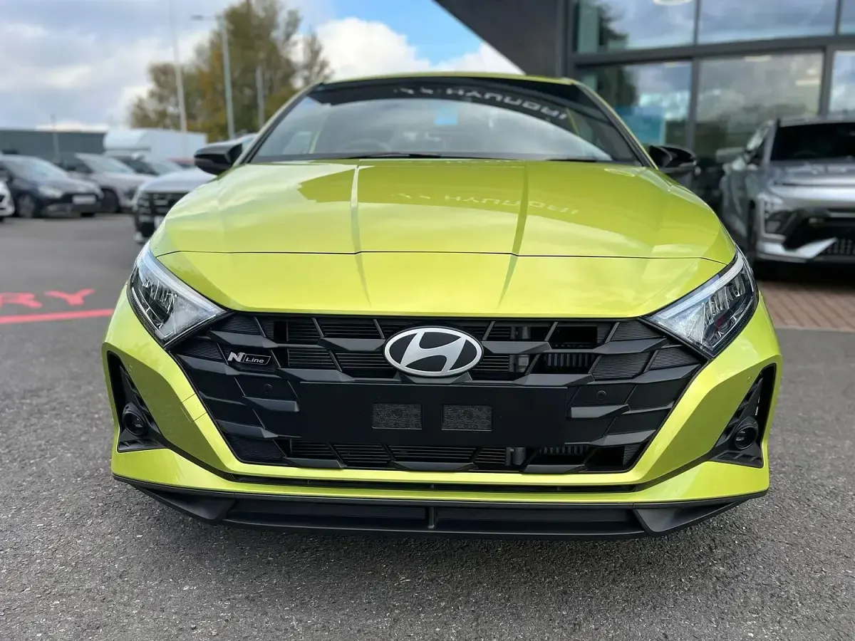 New Hyundai i20 N Line 100 HP (73 kW) 2026 Green Hatchback