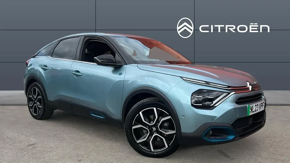 Used Citroën e-C4 Shine 100 kW (136 HP) 2023 Hatchback