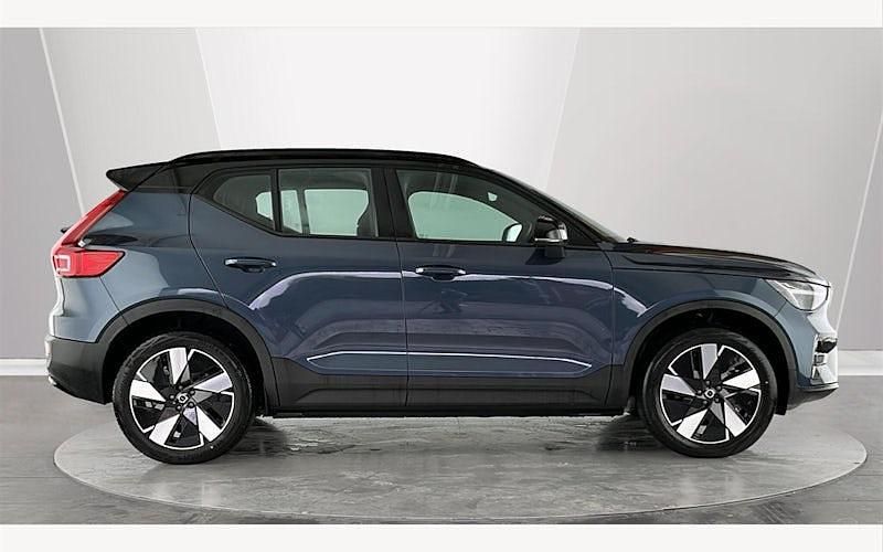 New Volvo EX40 Plus 185 kW (252 HP) 2025 SUV