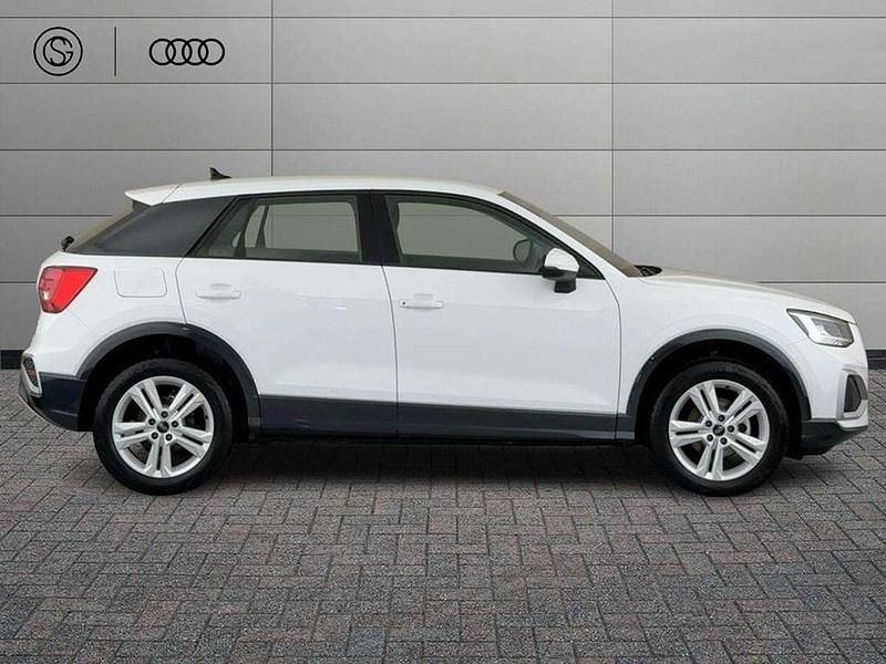 Used Audi Q2 Sport 116 HP (85 kW) 2024 White SUV