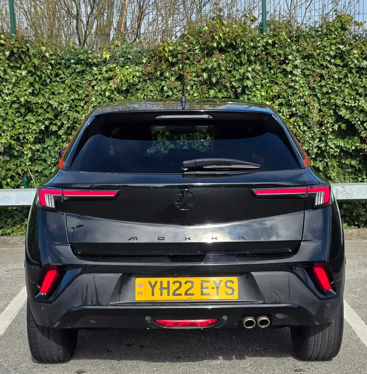 Used Vauxhall Mokka SRi 130 HP (95 kW) 2022 Black SUV