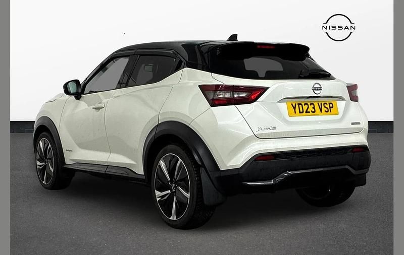 Used Nissan Juke Tekna+ 140 HP (102 kW) 2023 White SUV