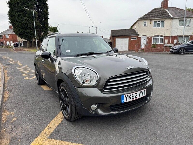 Grey Used 2012 Mini Cooper Countryman SUV | £3,600 (Good price) - Image 1/4