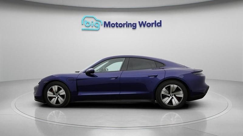 Used Porsche Taycan Performance Package 419 kW (571 HP) 2020 Sedan