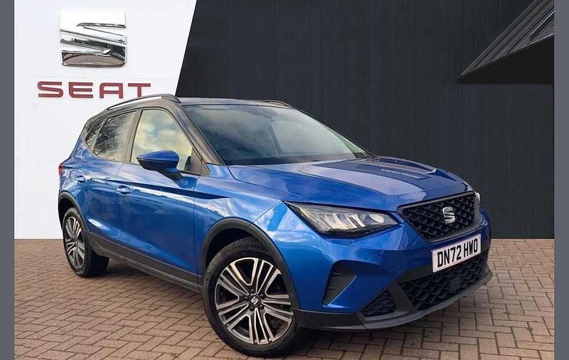 Blue Used 2022 Seat Arona SE SUV | £12,480 (Fair price) - Image 1/4