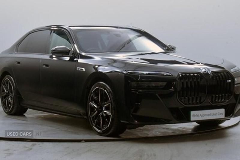 Used 2025 BMW i7 Comfort Edition Sedan | £97,995 (Fair price) - Image 1/1