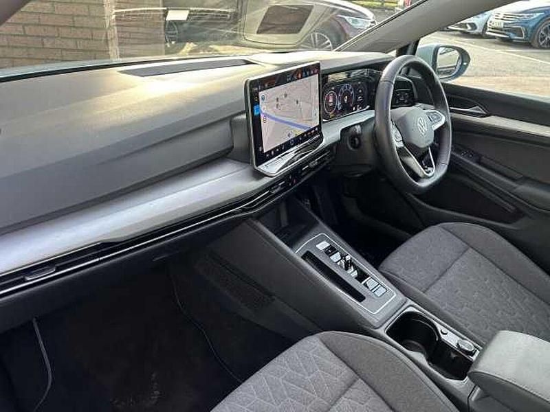 Used VW Golf VIII 150 HP (110 kW) 2025