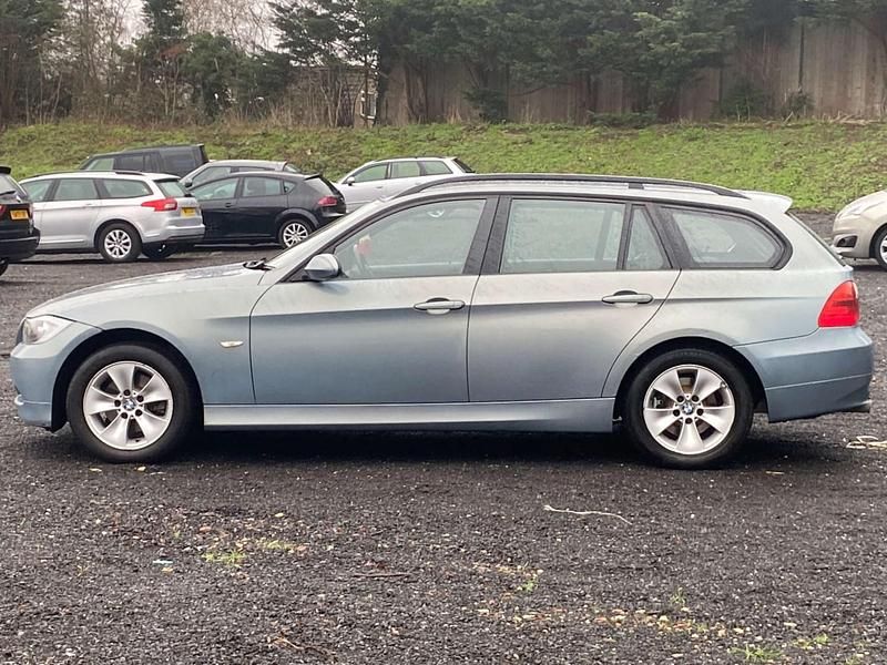 Used BMW 320 2007 Green Estate