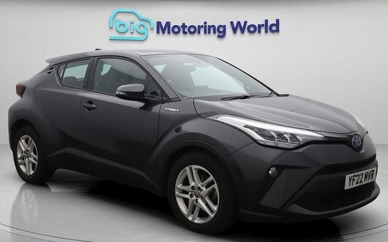 Used 2022 Toyota C-HR SUV | £16,500 (Good price) - Image 1/4