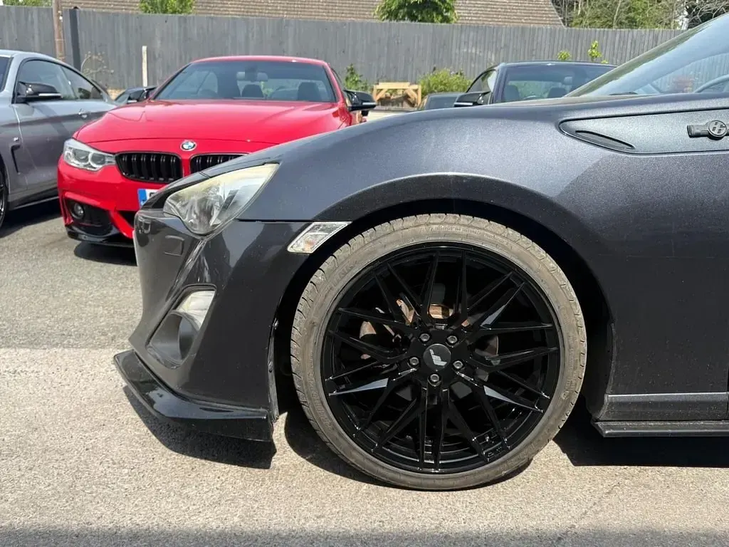 Usado Toyota GT86 GT 200 HP (147 kW) 2013 Cinzento Coupé