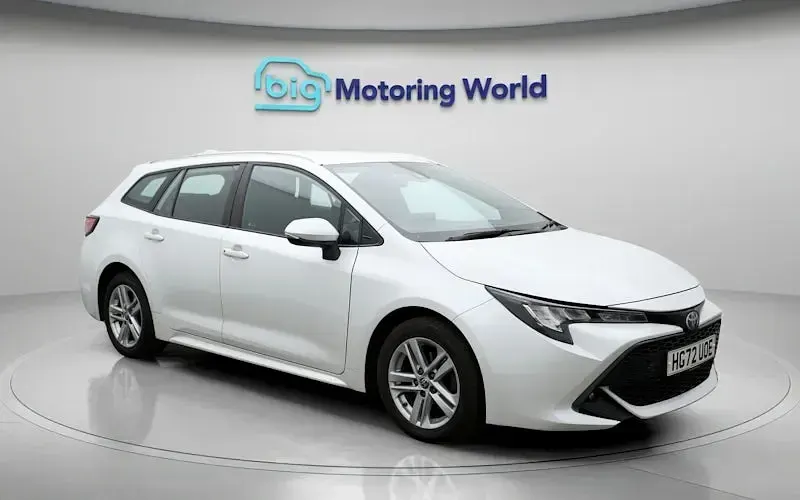 Usado Toyota Corolla 122 CV (89 kW) 2022 Blanco Familiar
