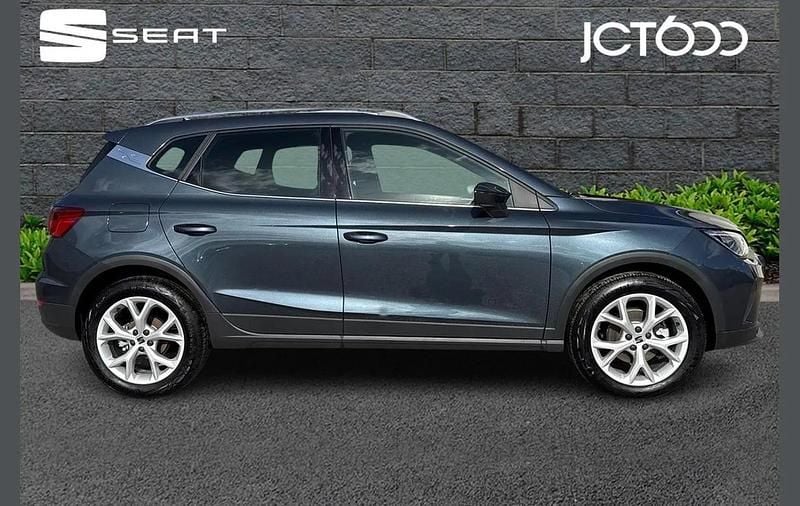 New Seat Arona FR 115 HP (84 kW) 2026 Grey SUV