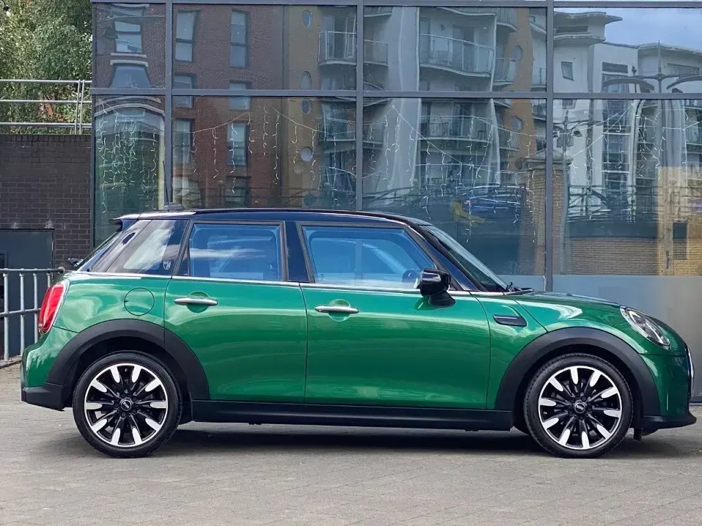 Used Mini Cooper Exclusive 2021 Green Hatchback