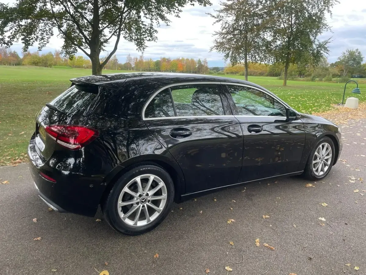 Used Mercedes A180 Executive 116 HP (85 kW) 2018 Black Hatchback