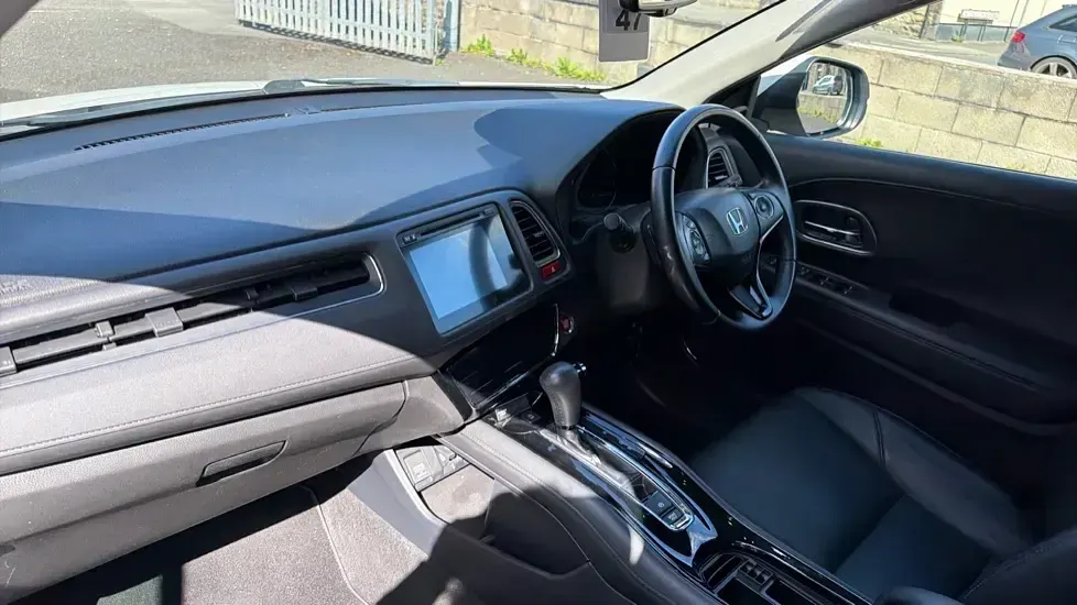Used Honda HR-V EX 130 HP (95 kW) 2018 White SUV