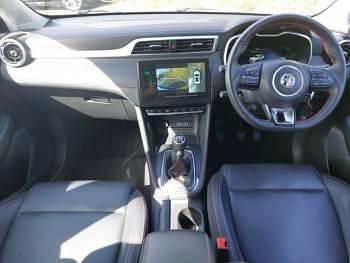 Used MG ZS Exclusive 106 HP (77 kW) 2022 Blue SUV