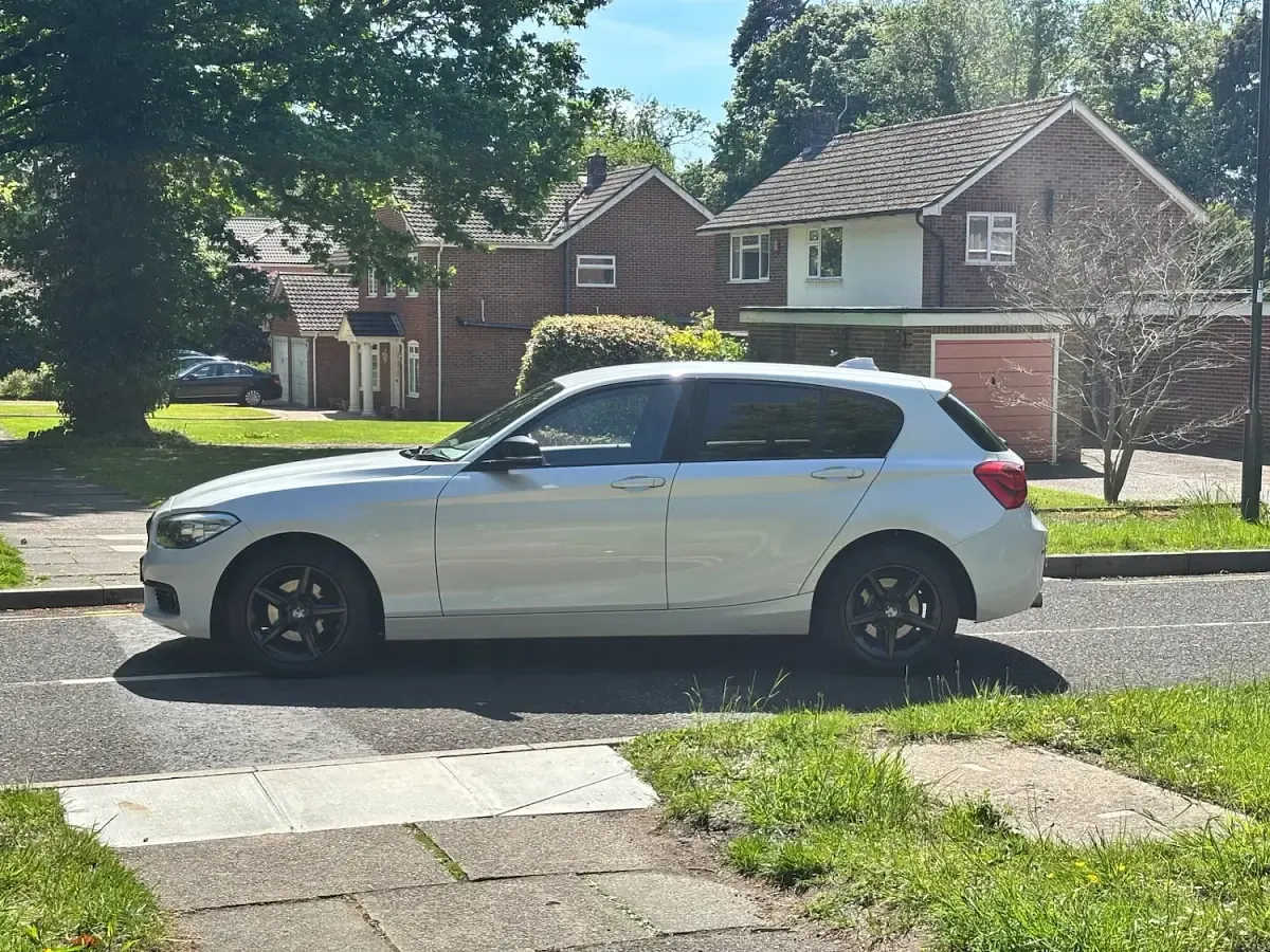 Used BMW 116 Performance 114 HP (83 kW) 2016 White Hatchback