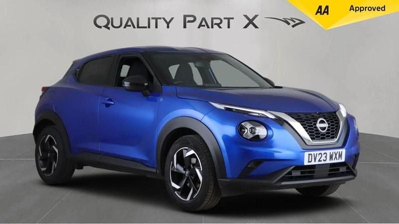 Blue Used 2023 Nissan Juke N-Connecta SUV | £11,580 (Good price) - Image 1/4