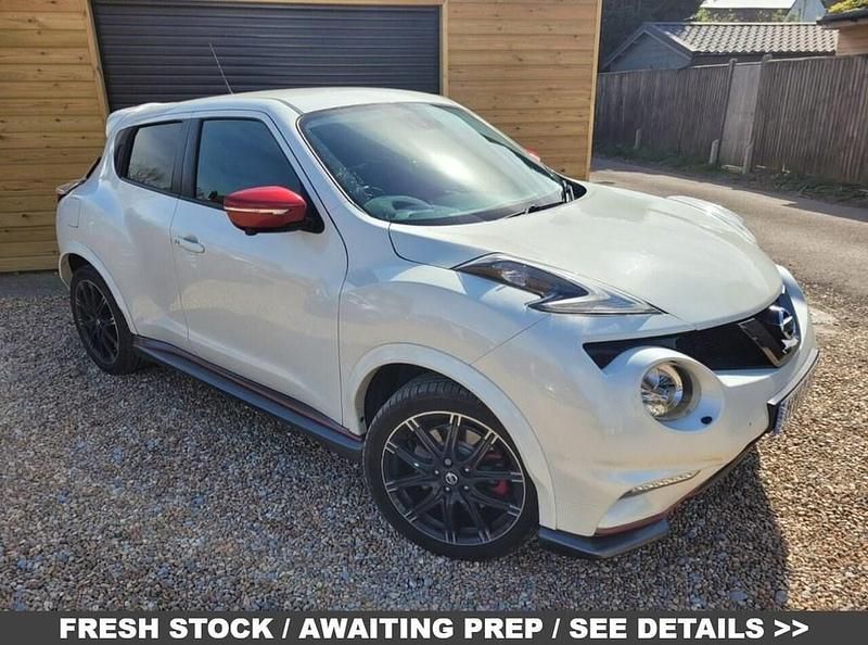 Used Nissan Juke Nismo RS 214 HP (157 kW) 2017 White SUV