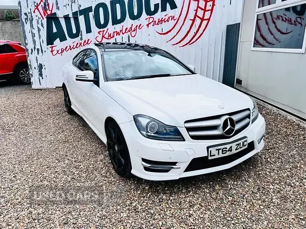 Second-hand Mercedes C250 Sport Edition 204 CP (150 kW) 2014 Alb Coupe