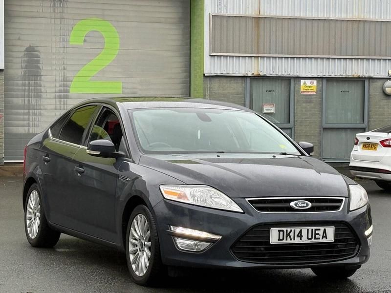 Used Ford Mondeo Business Edition 2014 Grey Hatchback