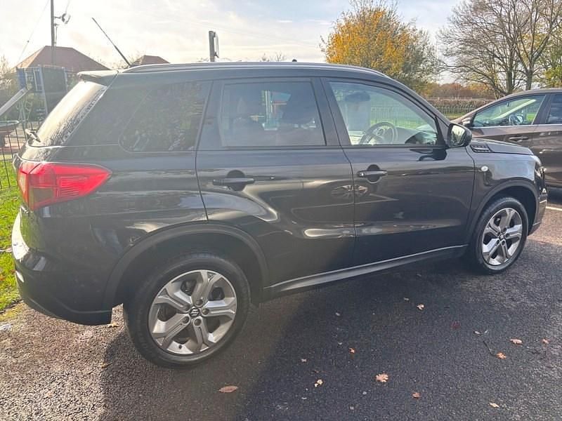 Used Suzuki Grand Vitara SZ-T 2018 Black Hatchback