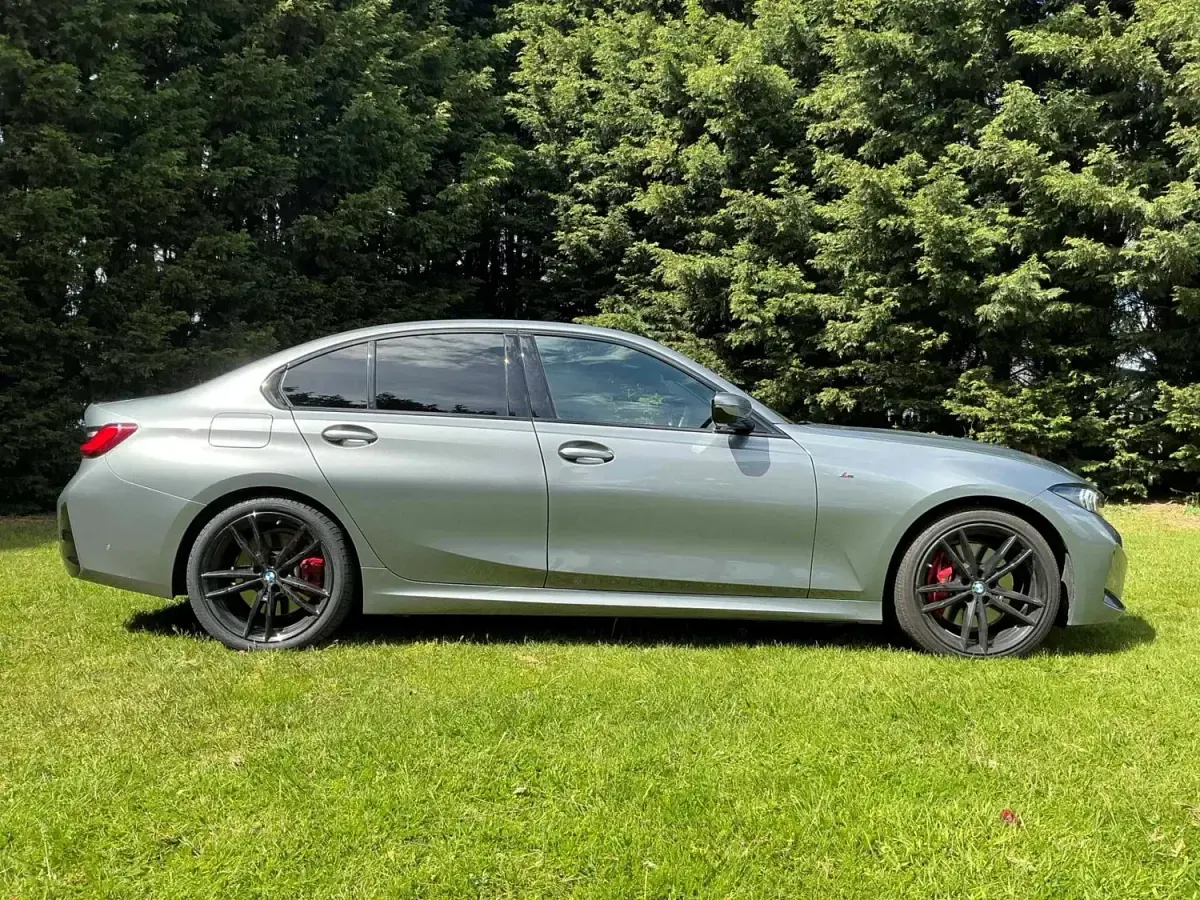 Usado BMW 320 M Sport 2023 Gris Berlina