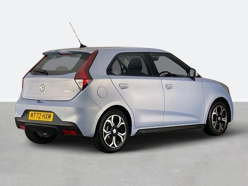 Used MG MG3 Excite 106 HP (77 kW) 2022 Silver Hatchback