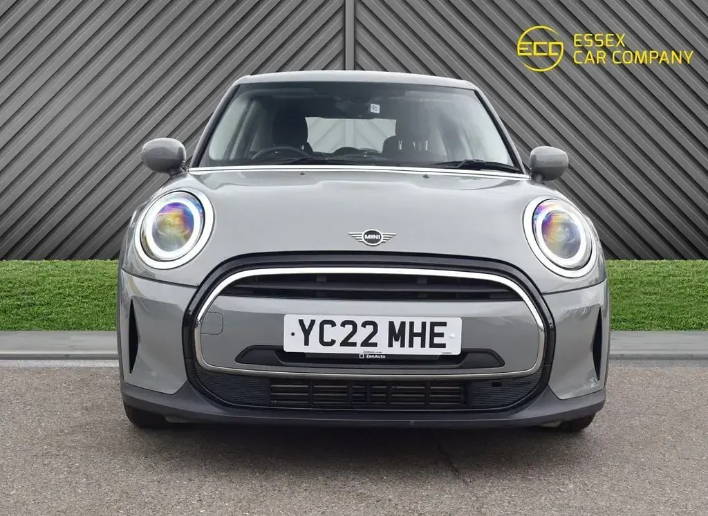 Used Mini Cooper Classic 136 HP (100 kW) 2022 Grey Hatchback