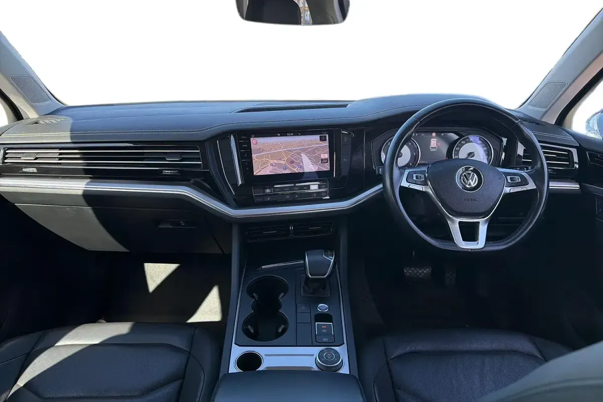Used VW Touareg SEL 2019 Blue SUV