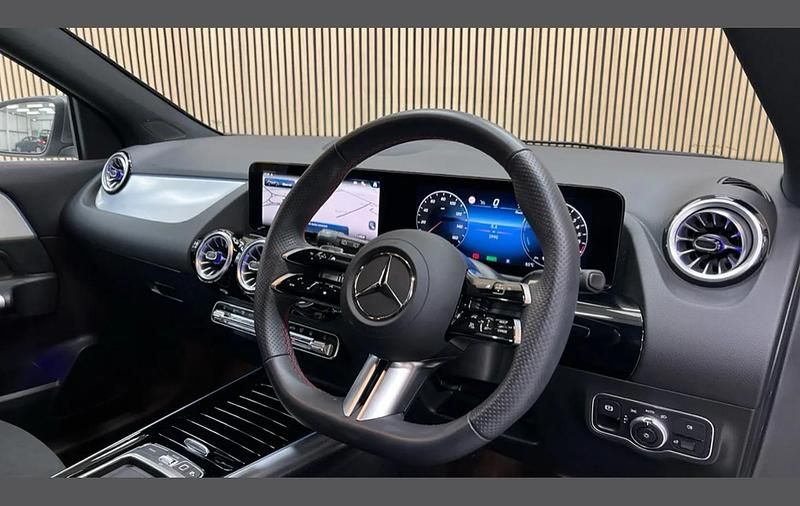 Used Mercedes GLA250 AMG Line Premium 214 HP (157 kW) 2025 Grey SUV