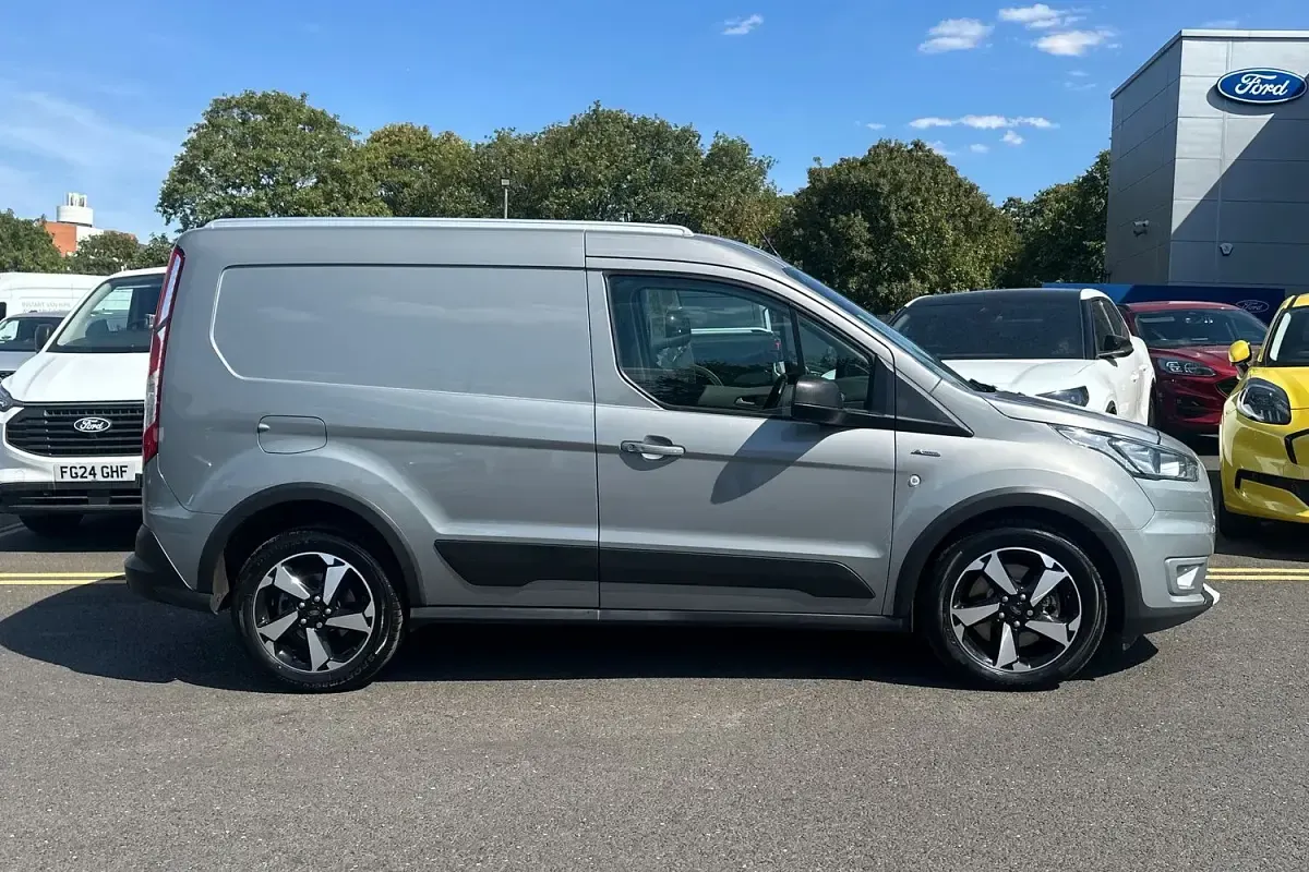 Used Ford Transit Active 100 HP (73 kW) 2023 Silver Van