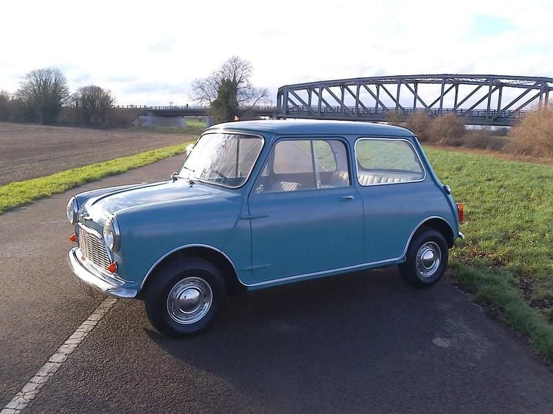 Blue Used 1961 Morris Minor Sedan | £8,495 - Image 1/4