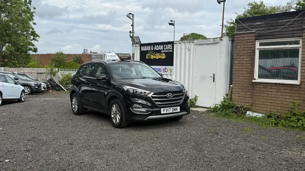 Used Hyundai Tucson SE 134 HP (98 kW) 2017 Black SUV