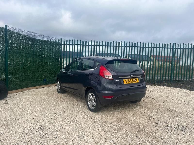 Used Ford Fiesta Zetec 2013 Grey Hatchback