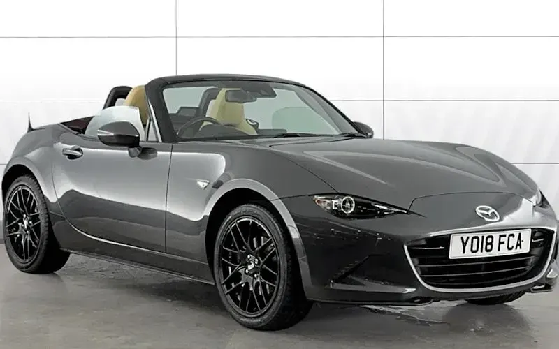 Used Mazda MX5 Inclusive 160 HP (117 kW) 2018 Cabriolet