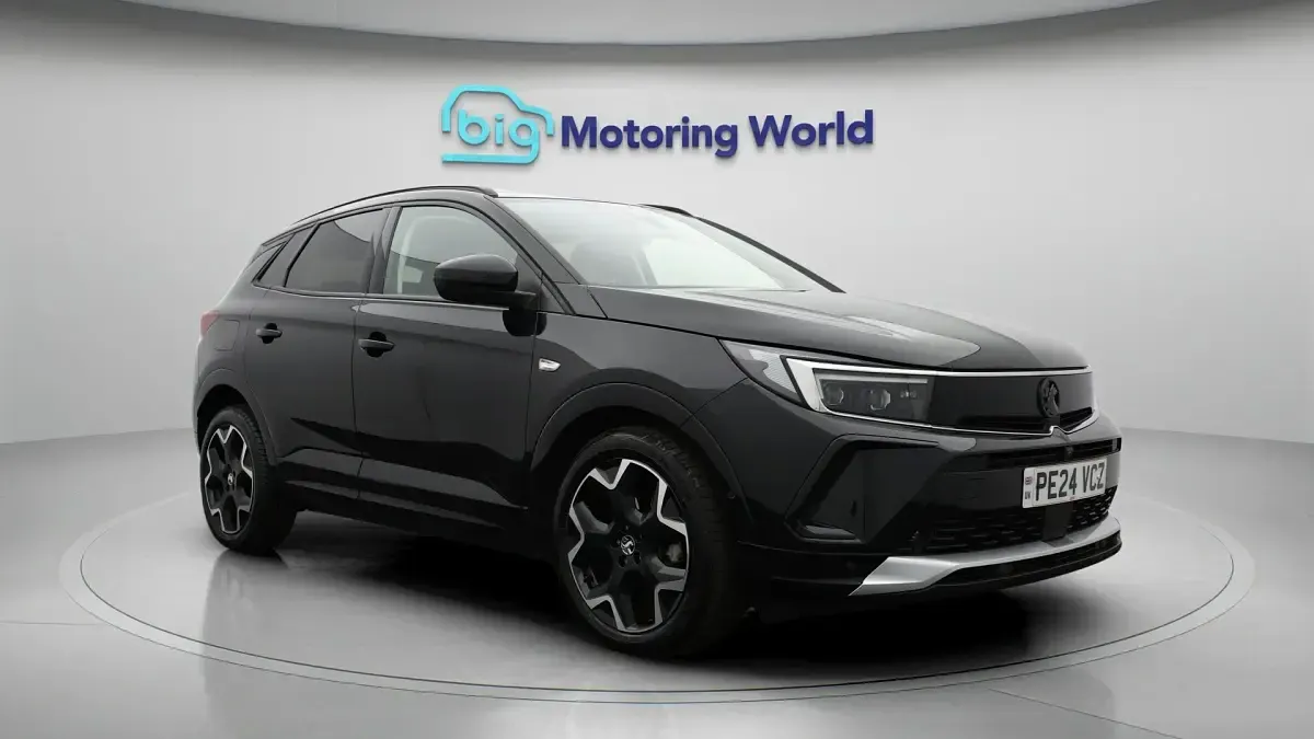 Second-hand Vauxhall Grandland X Ultimate 136 CP (100 kW) 2024 SUV