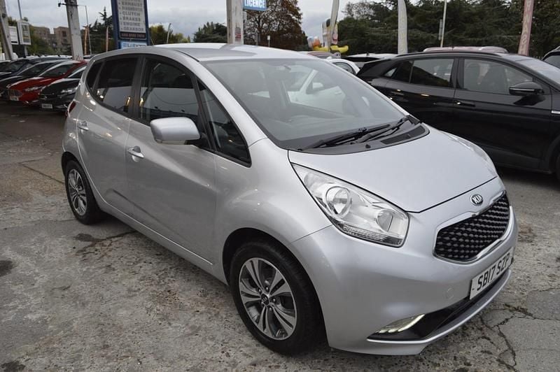 Silver Used 2017 Kia Venga Hatchback | £6,999 (Good price) - Image 1/4