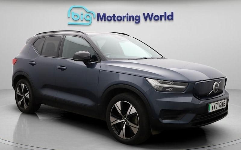 Used 2021 Volvo XC40 SUV | £17,500 (Good price) - Image 1/4