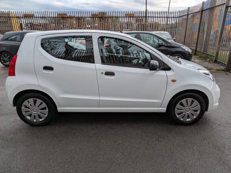 White Used 2013 Suzuki Alto Hatchback | £2,695 (Fair price) - Image 1/4