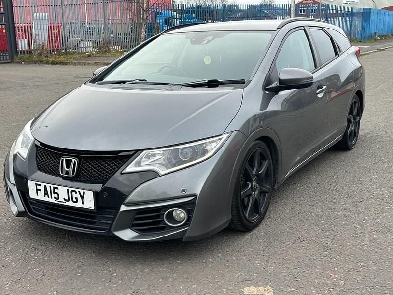 Begagnad Honda Civic SE Plus 120 HK (88 kW) 2015 Grå Kombi