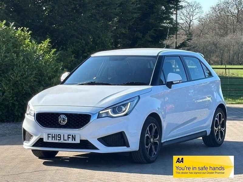 Usado MG MG3 Excite 106 HP (77 kW) 2019 Branco Citadino