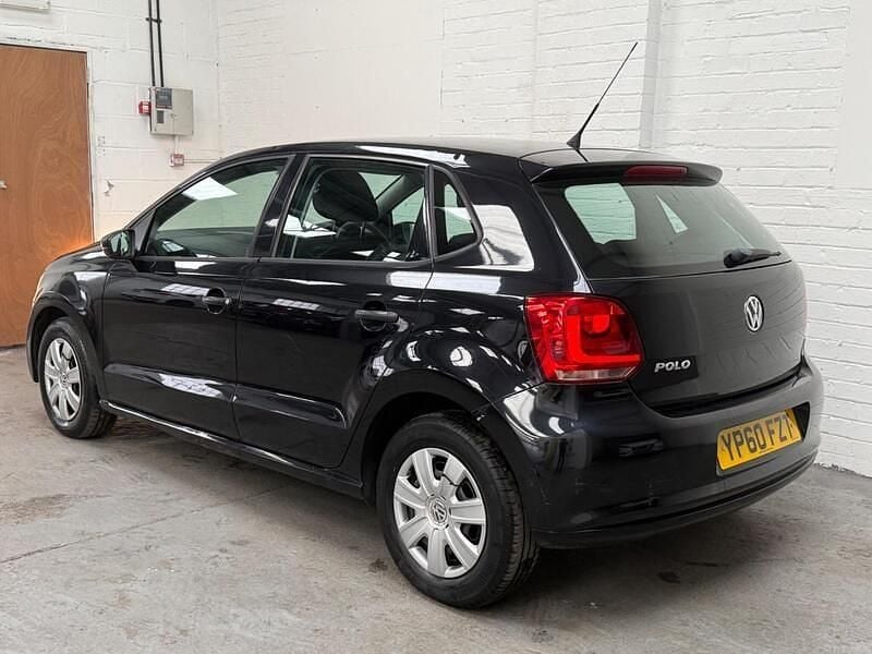 Used VW Polo S 70 HP (51 kW) 2010 Black Hatchback