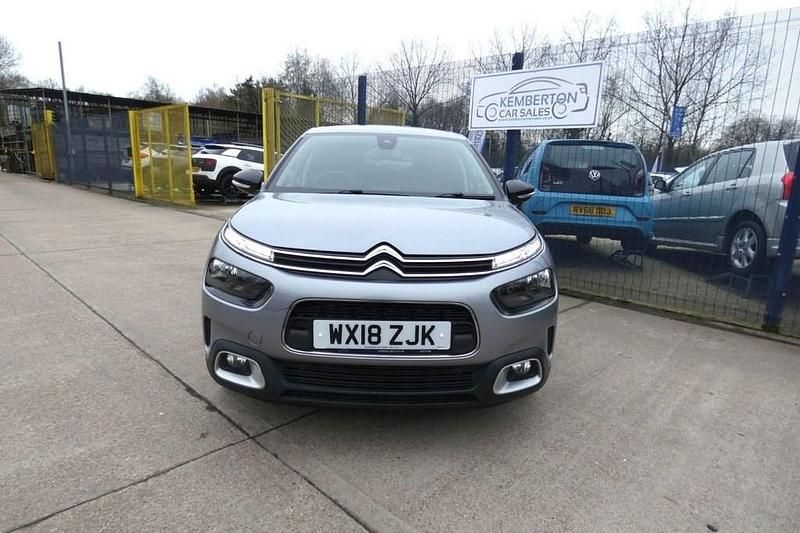 Used Citroën C4 Cactus Flair 100 HP (73 kW) 2018 Grey Hatchback