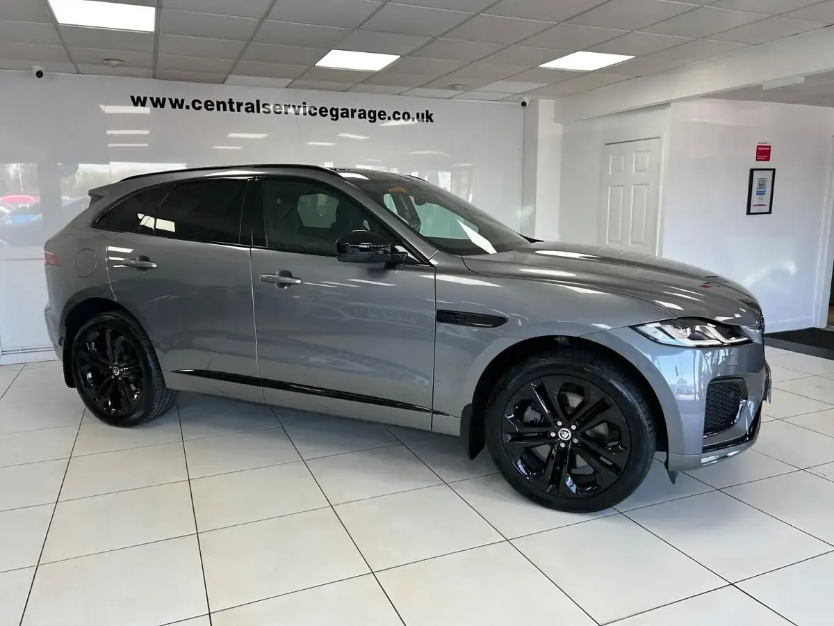Used Jaguar F-Pace R-Dynamic 300 HP (220 kW) 2023 Grey SUV