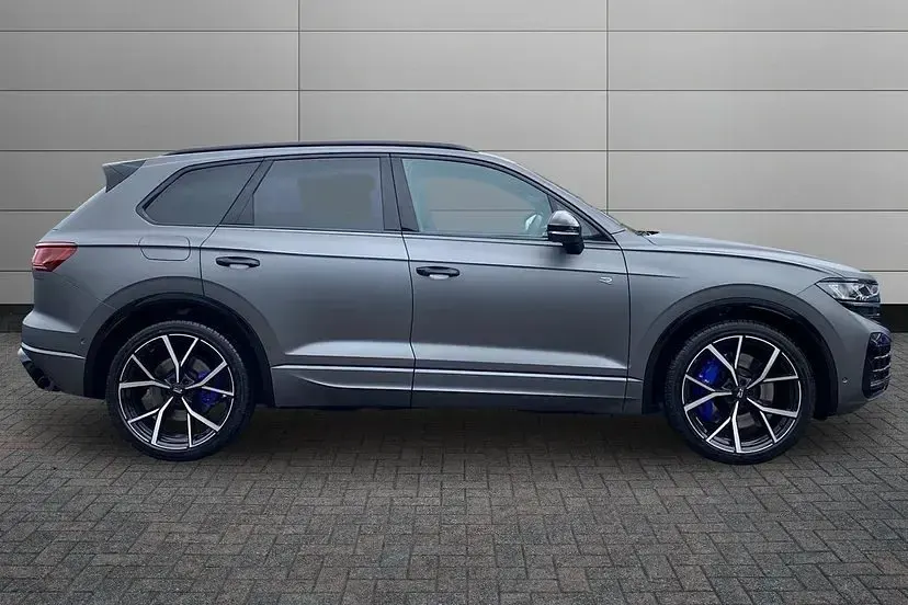Used VW Touareg R 462 HP (339 kW) 2026 Grey SUV