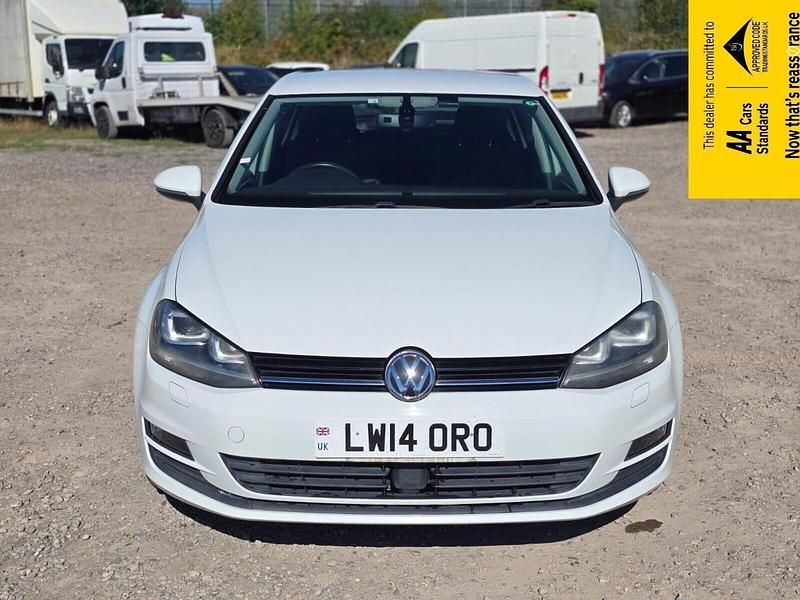Used VW Golf VII S 105 HP (77 kW) 2014 White Hatchback