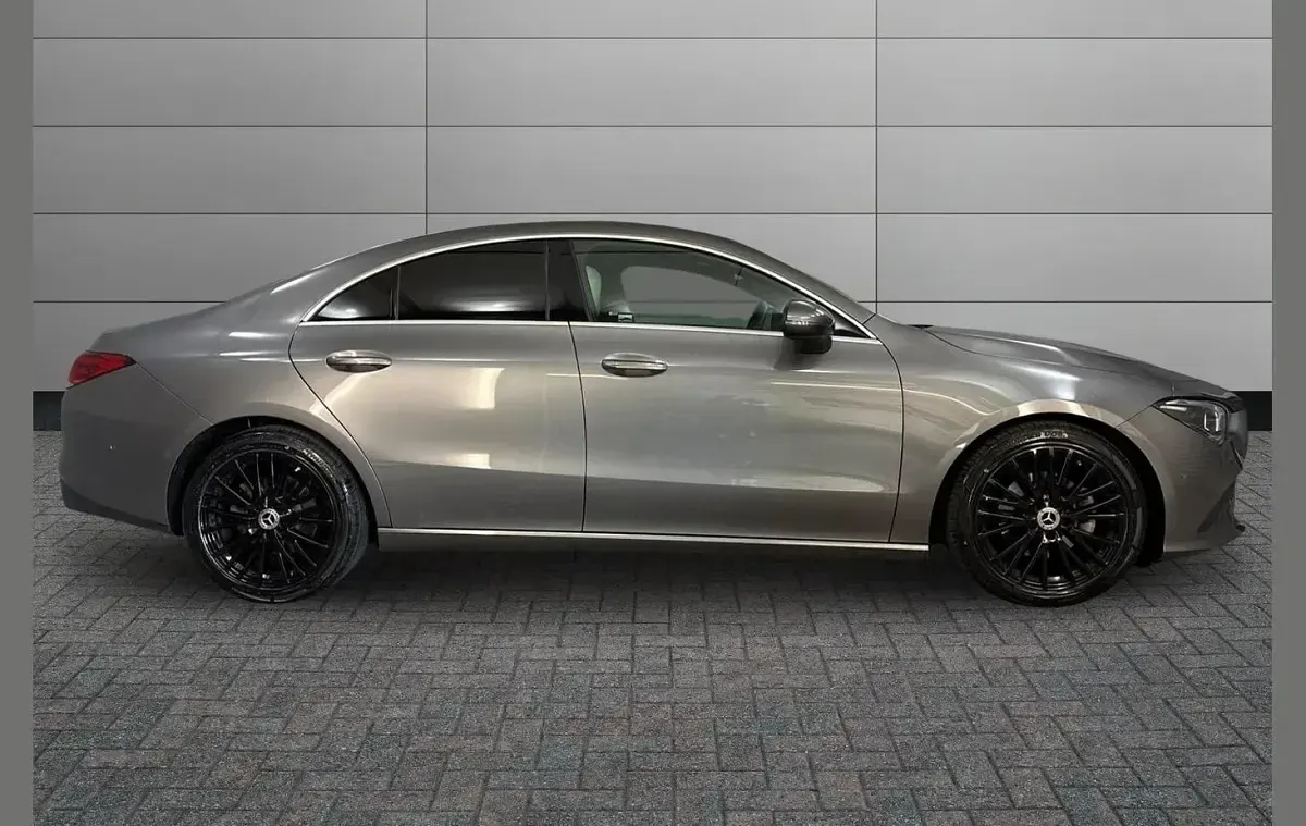Used Mercedes CLA200 Executive 161 HP (118 kW) 2023 Grey Coupe