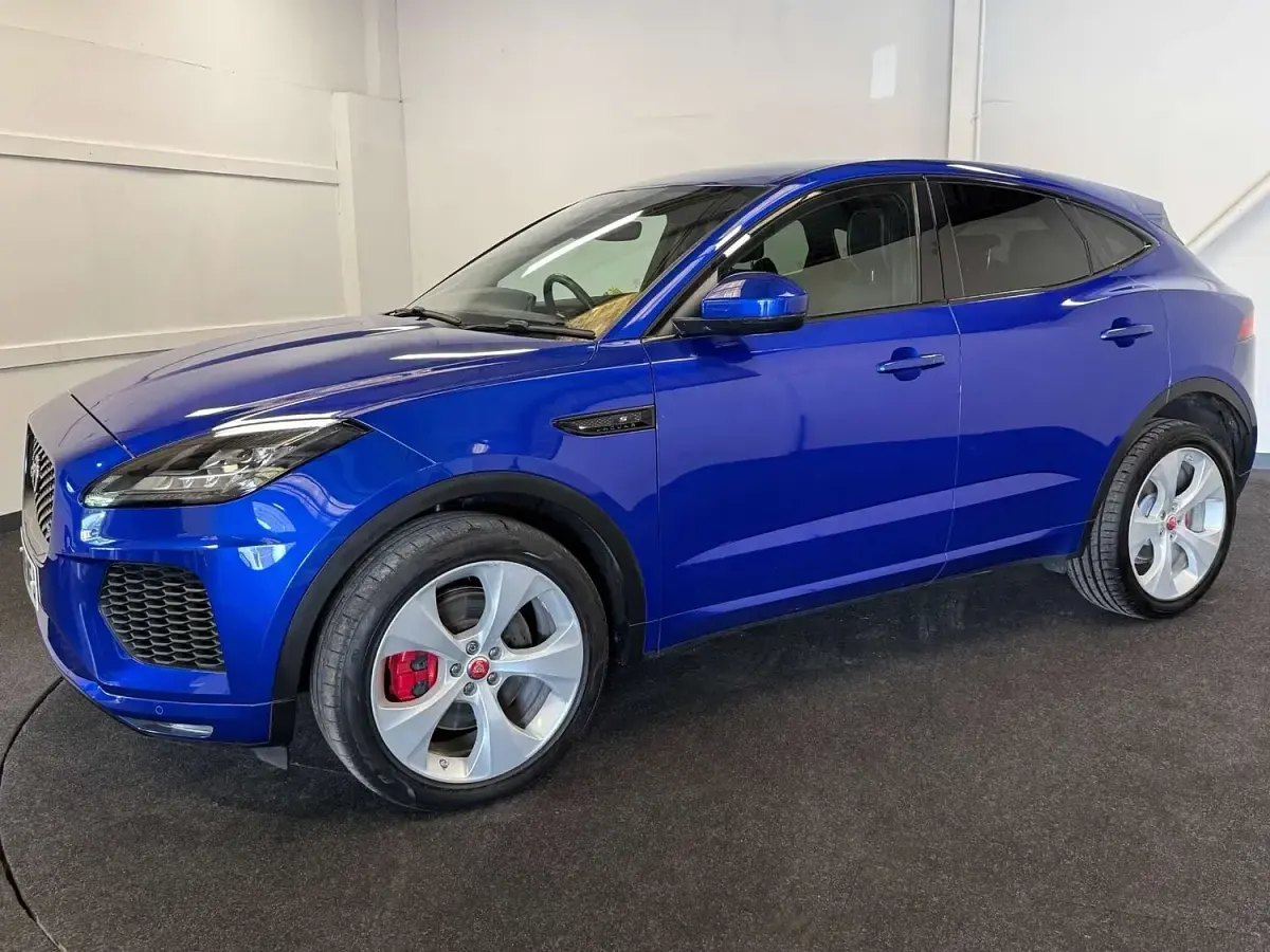 Used Jaguar E-Pace R-Dynamic 150 HP (110 kW) 2018 Blue SUV