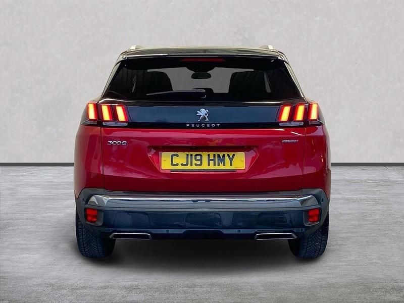 Used Peugeot 3008 GT-line 130 HP (95 kW) 2019 Red SUV